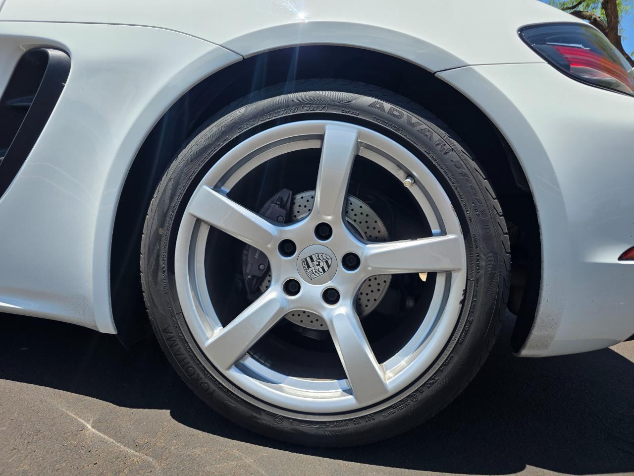 Porsche 718 Cayman Coupe 2018