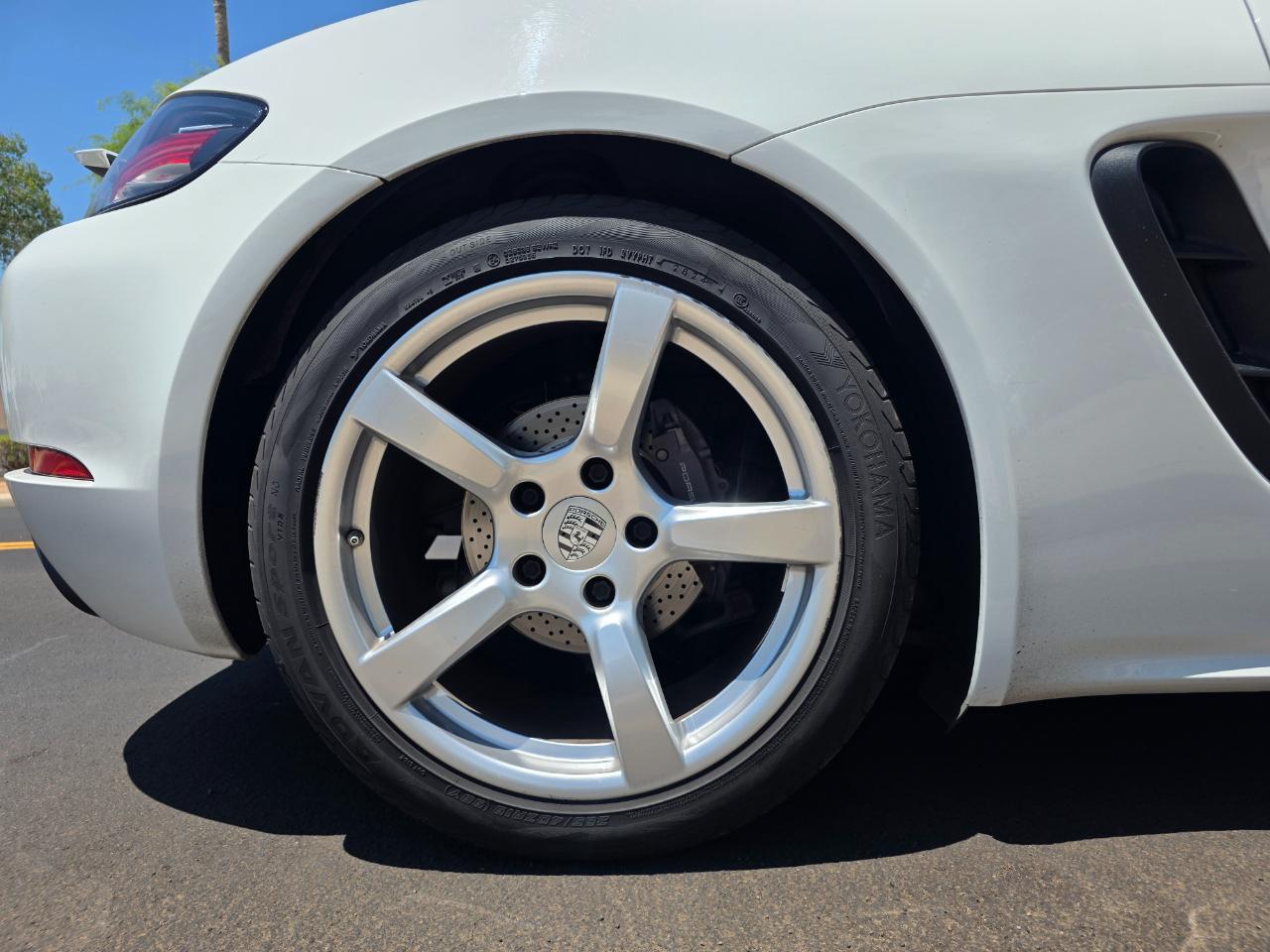 Porsche 718 Cayman Coupe 2018