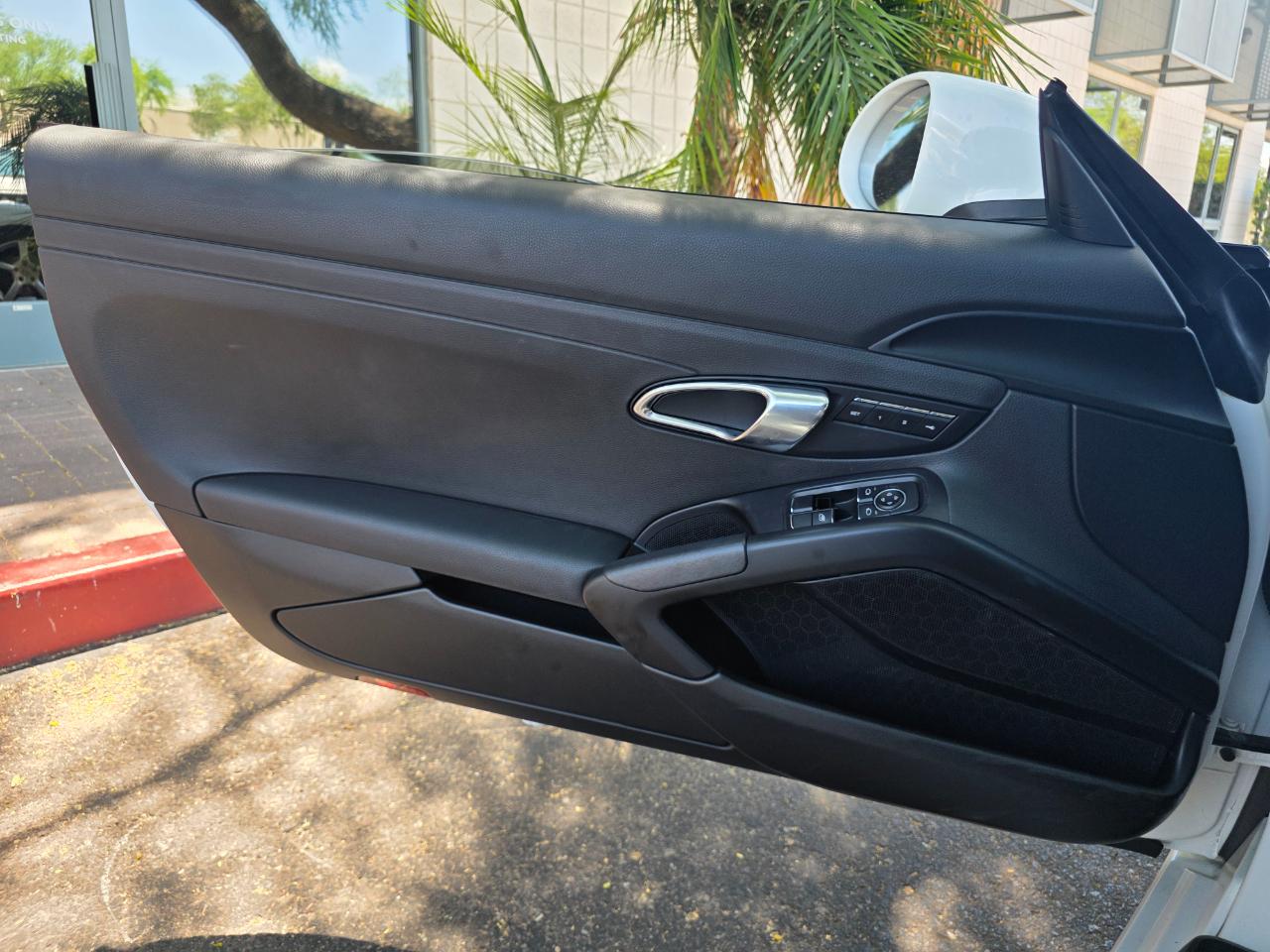 Porsche 718 Cayman Coupe 2018