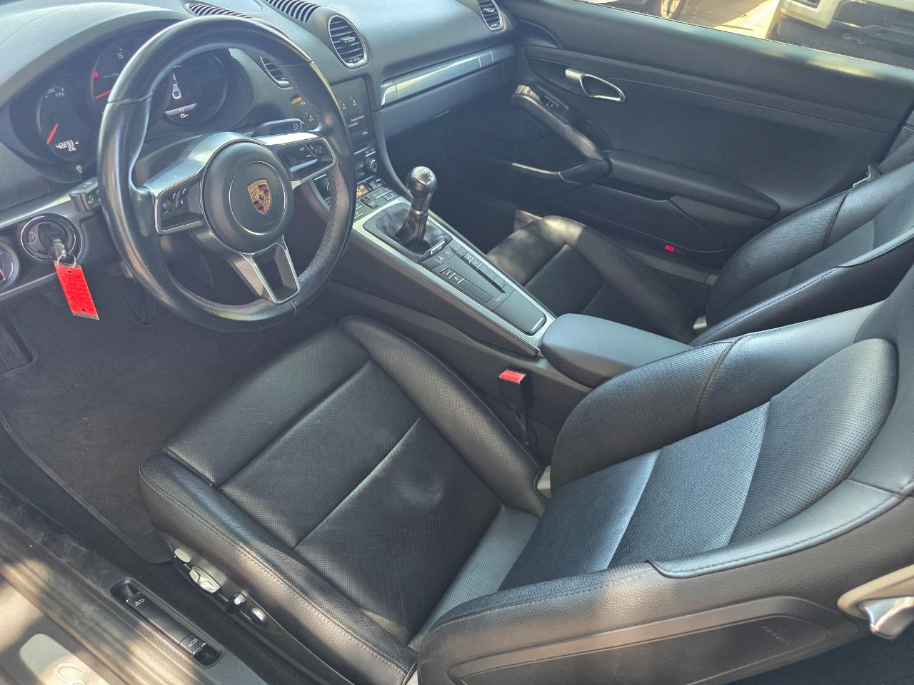 Porsche 718 Cayman Coupe 2018