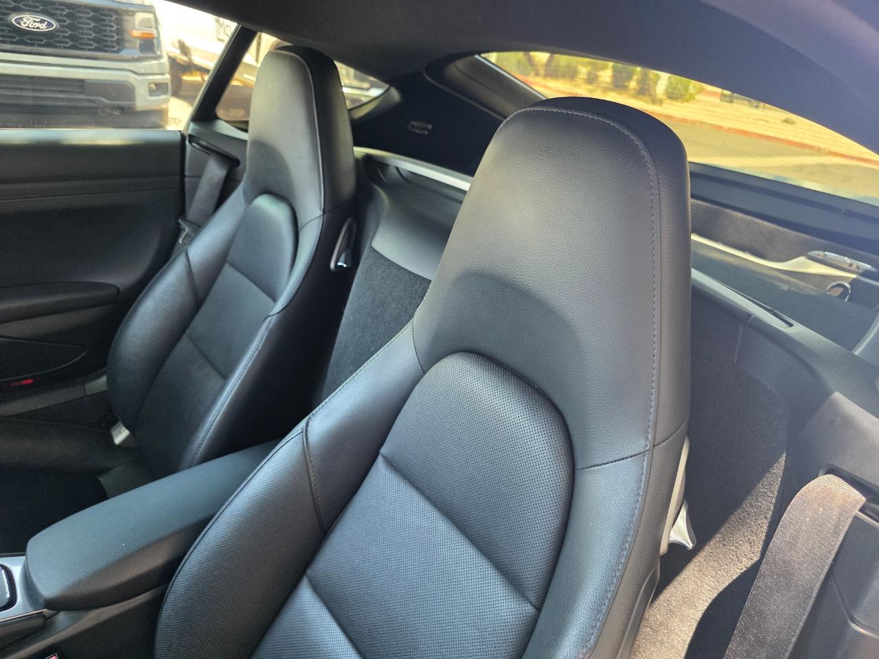 Porsche 718 Cayman Coupe 2018