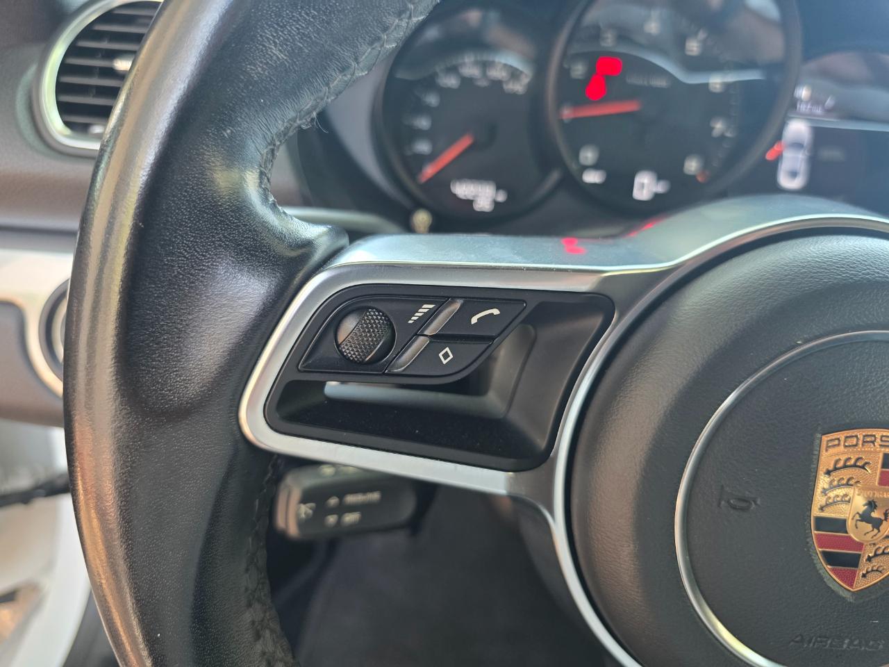 Porsche 718 Cayman Coupe 2018