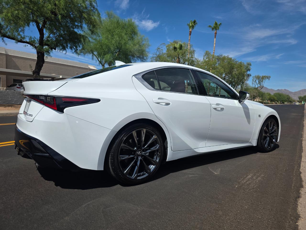 Lexus IS F SPORT 350 RWD 2023