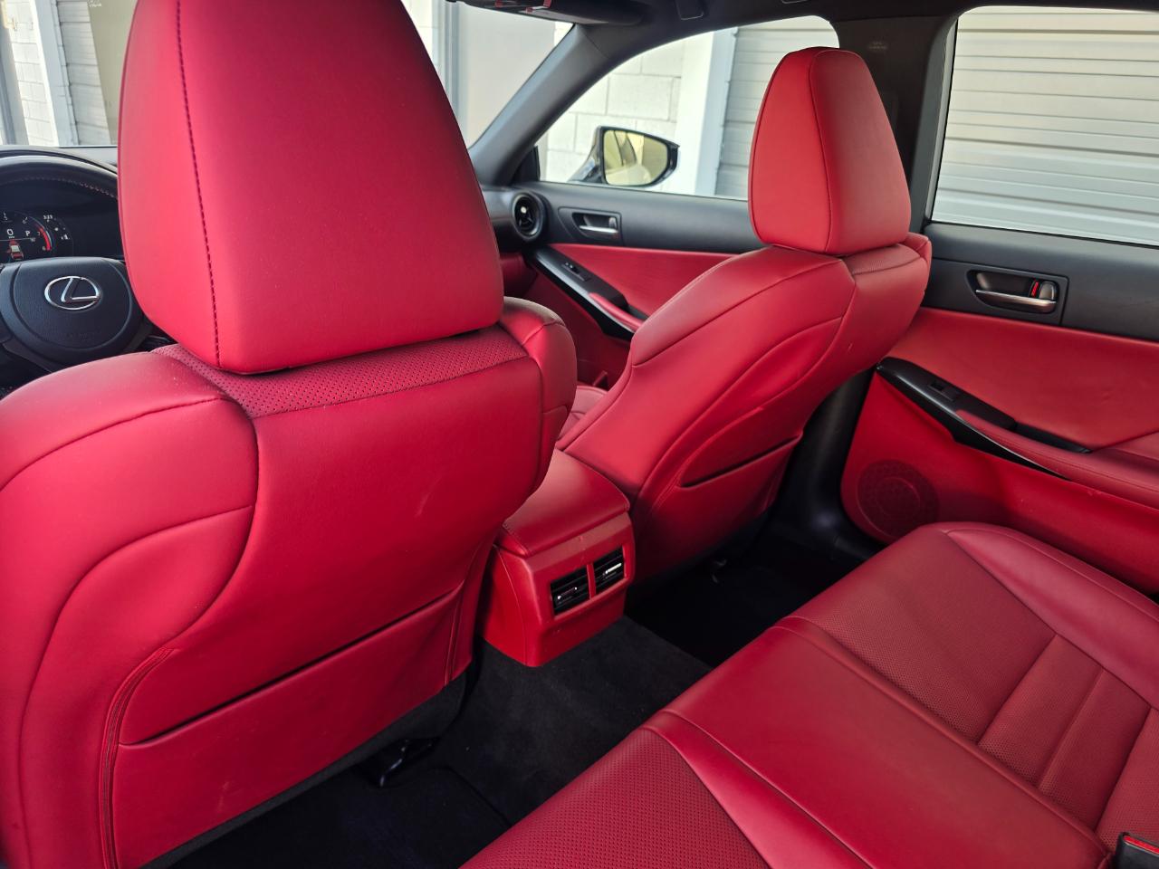 Lexus IS F SPORT 350 RWD 2023