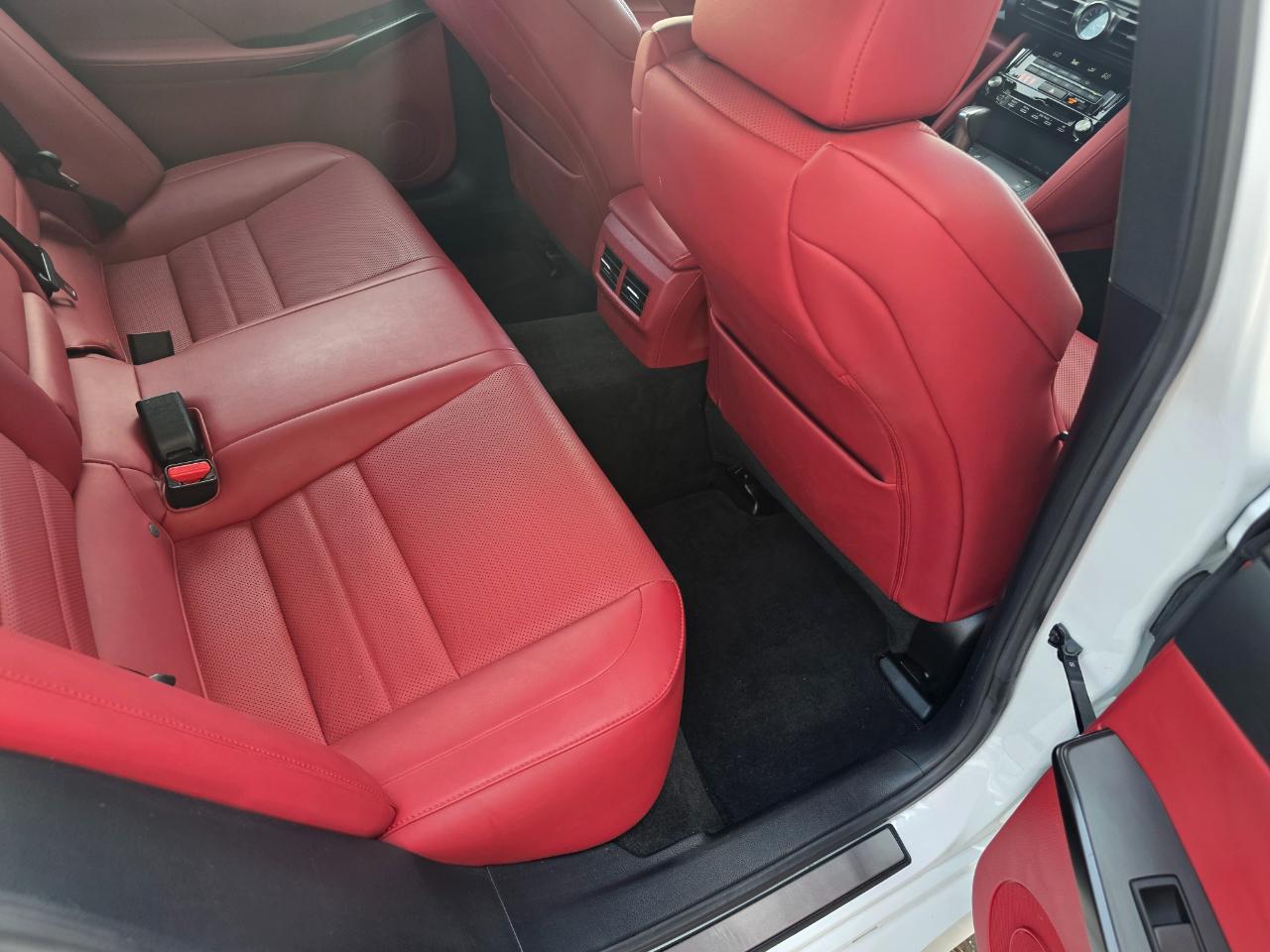 Lexus IS F SPORT 350 RWD 2023