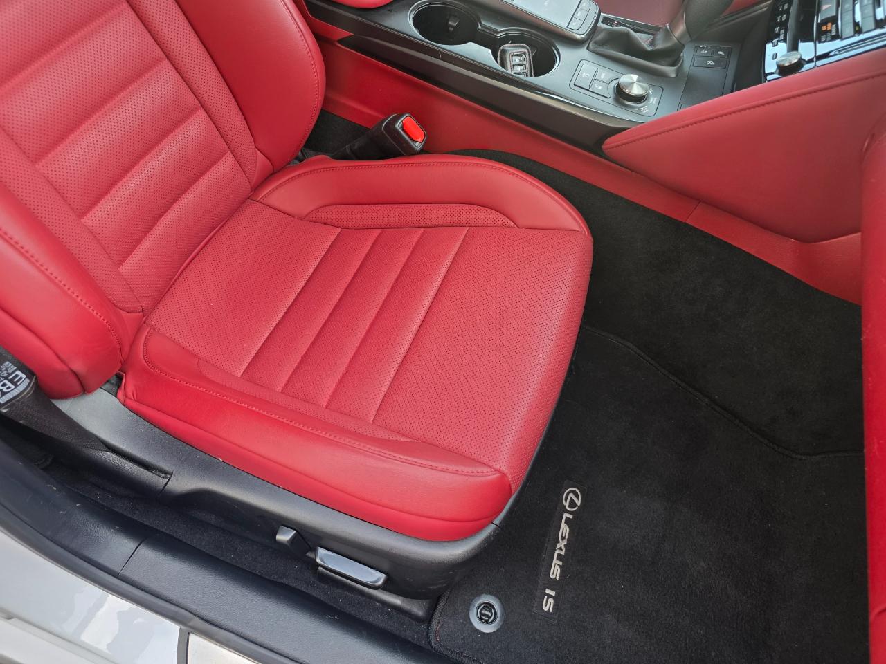 Lexus IS F SPORT 350 RWD 2023