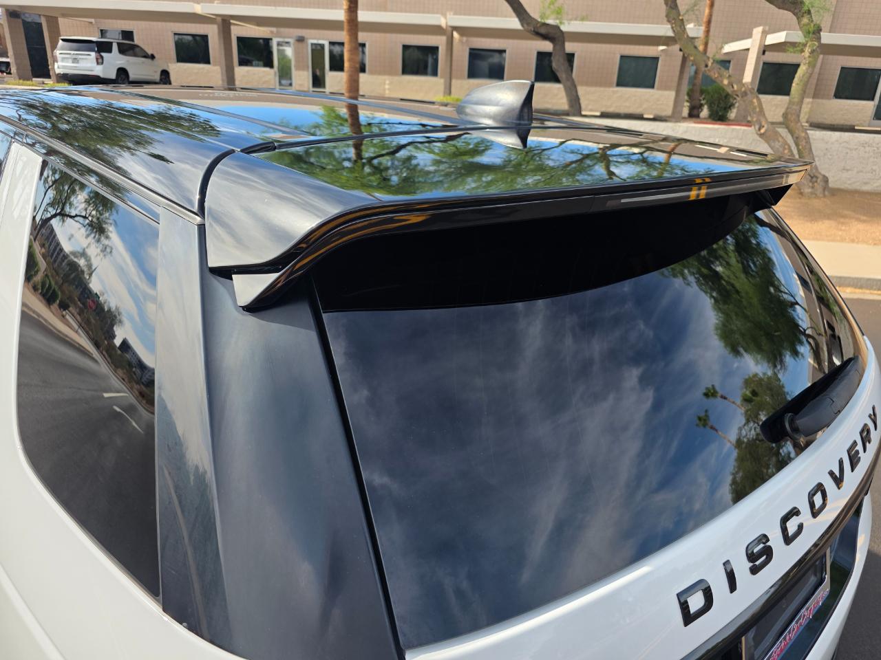 Land Rover Discovery Sport R-Dynamic SE 2022