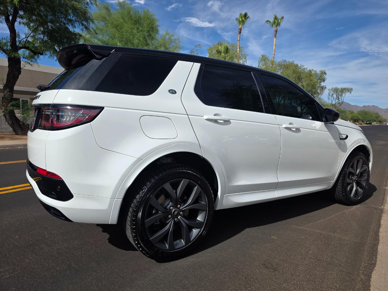 Land Rover Discovery Sport R-Dynamic SE 2022