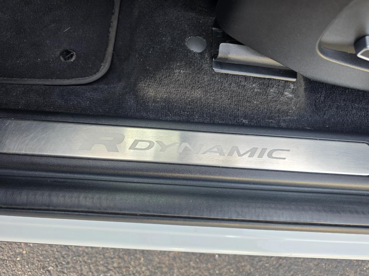 Land Rover Discovery Sport R-Dynamic SE 2022
