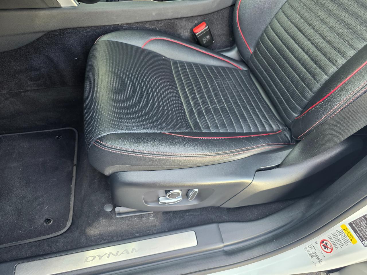 Land Rover Discovery Sport R-Dynamic SE 2022