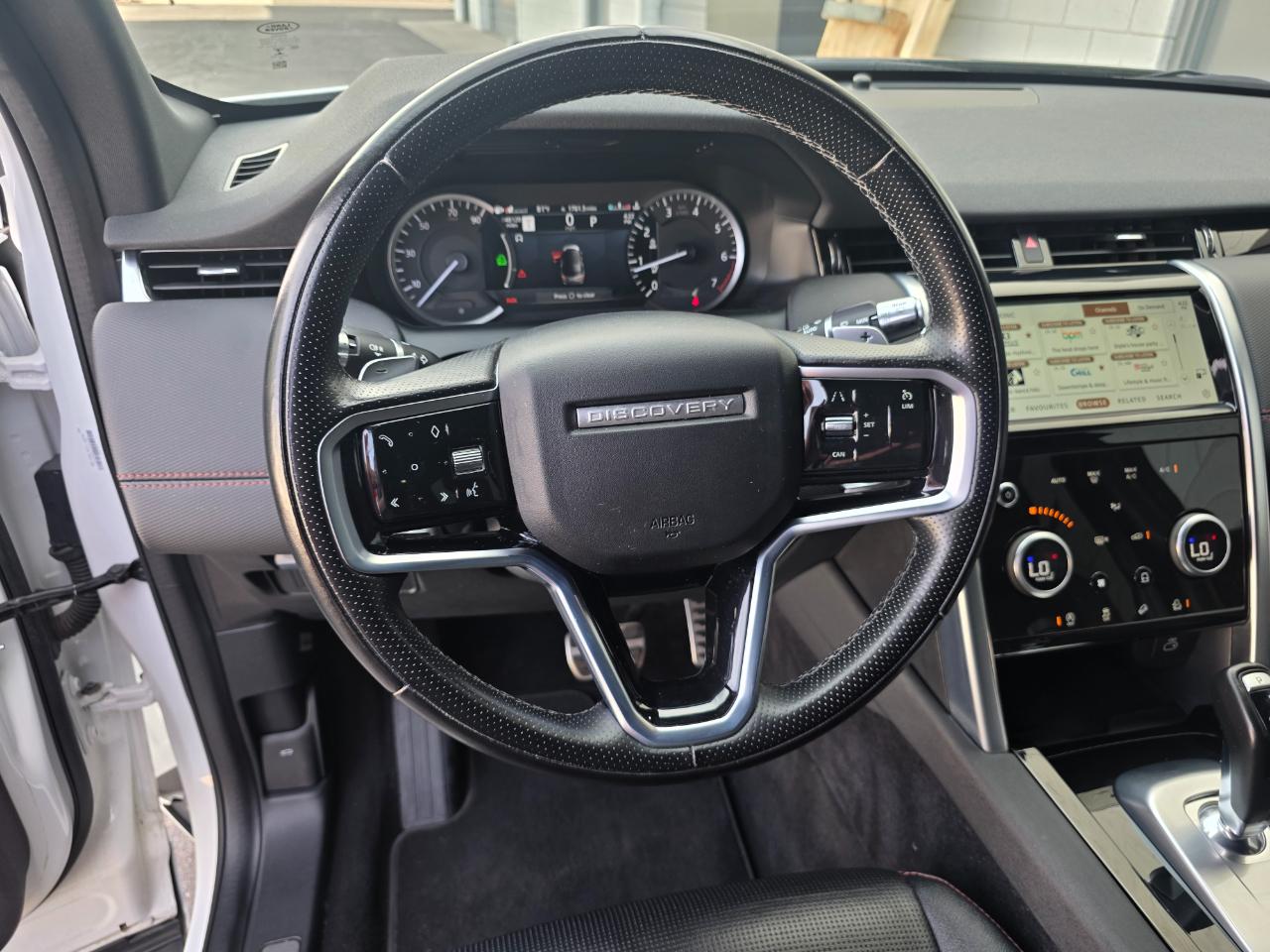 Land Rover Discovery Sport R-Dynamic SE 2022