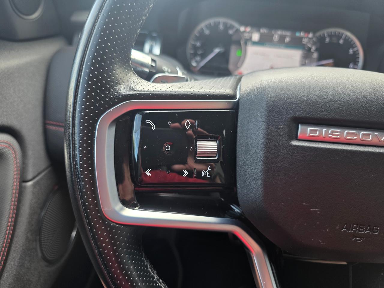 Land Rover Discovery Sport R-Dynamic SE 2022