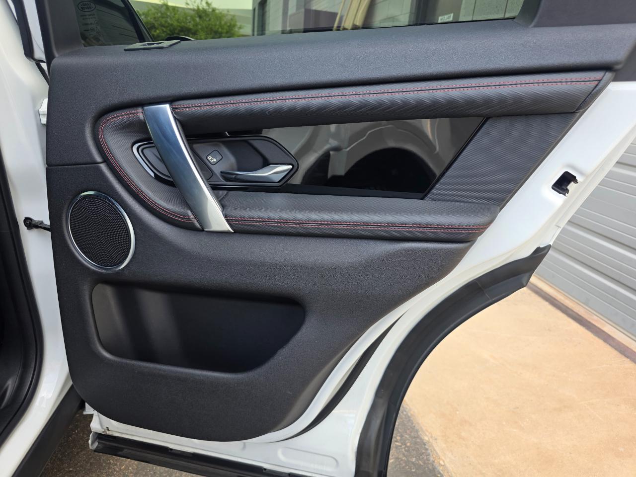 Land Rover Discovery Sport R-Dynamic SE 2022