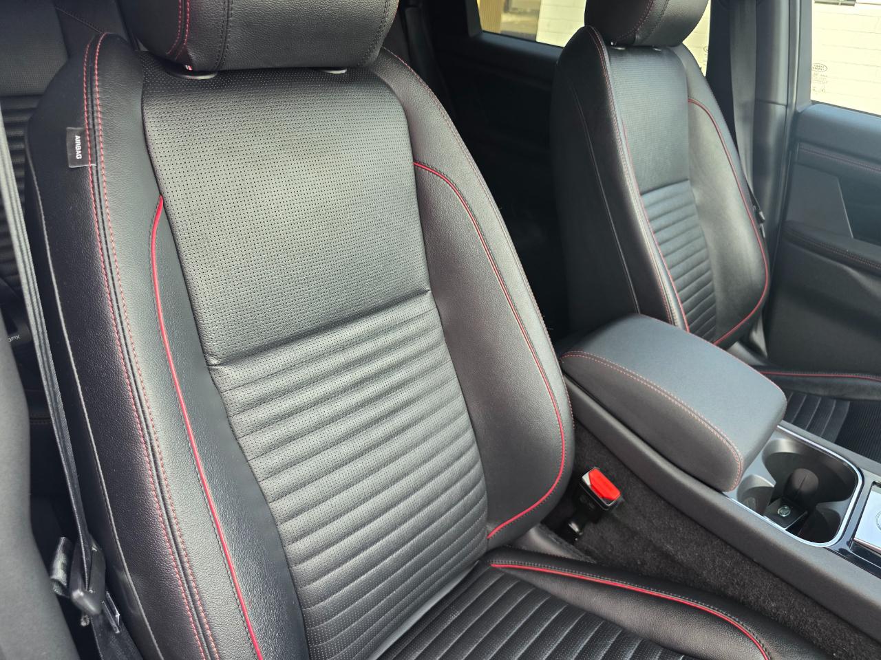 Land Rover Discovery Sport R-Dynamic SE 2022