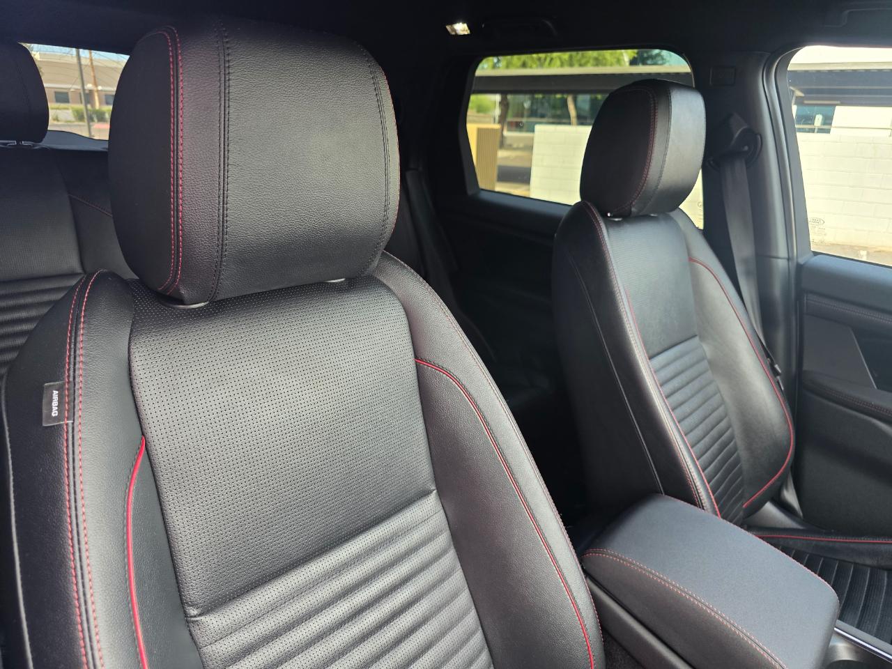 Land Rover Discovery Sport R-Dynamic SE 2022