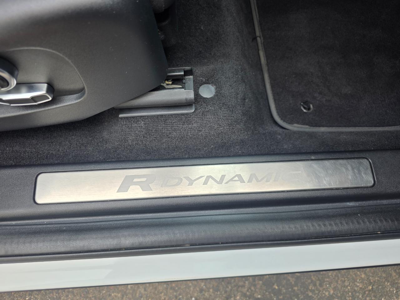 Land Rover Discovery Sport R-Dynamic SE 2022