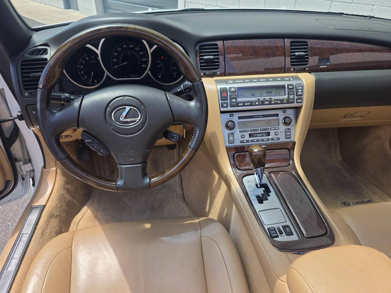 Lexus SC 430 Convertible 2008