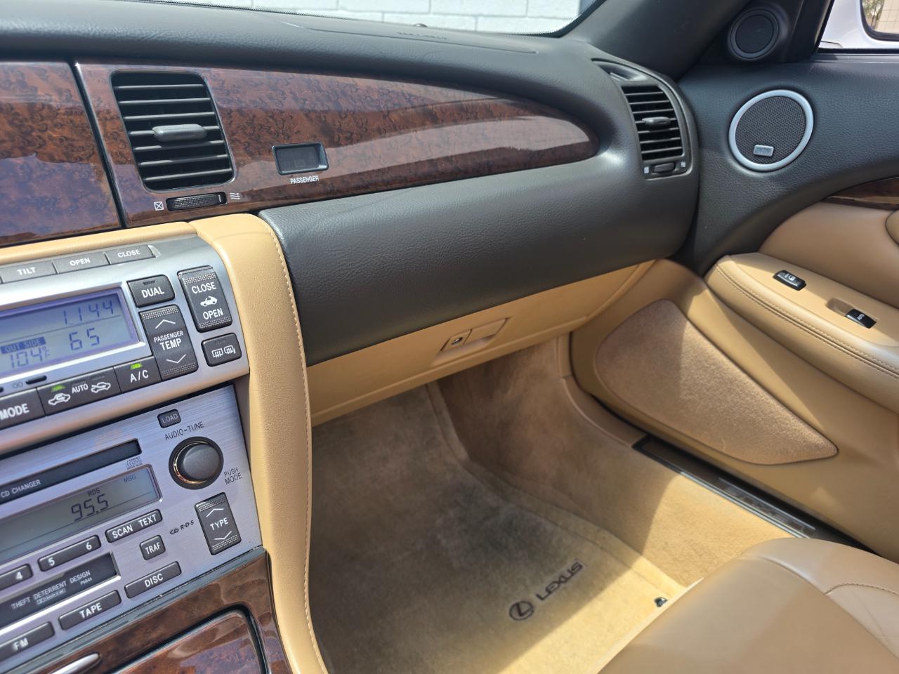 Lexus SC 430 Convertible 2008