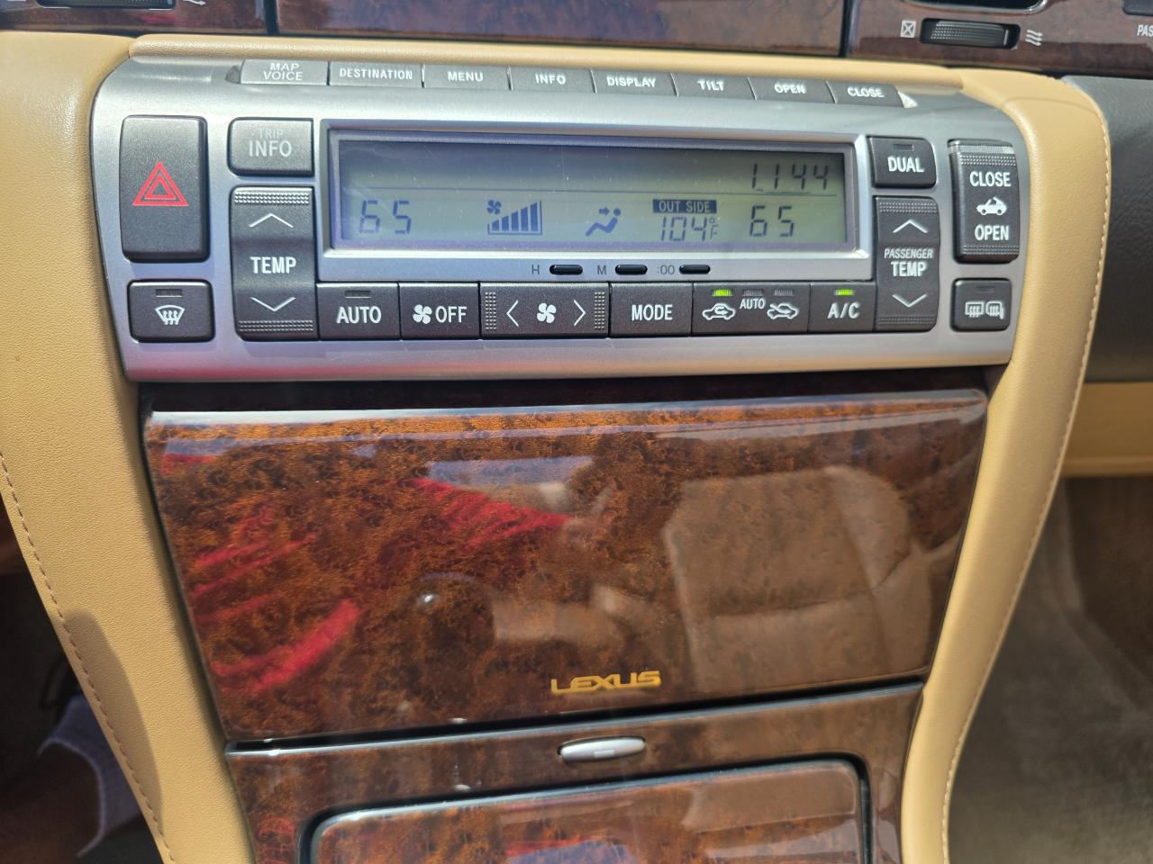 Lexus SC 430 Convertible 2008