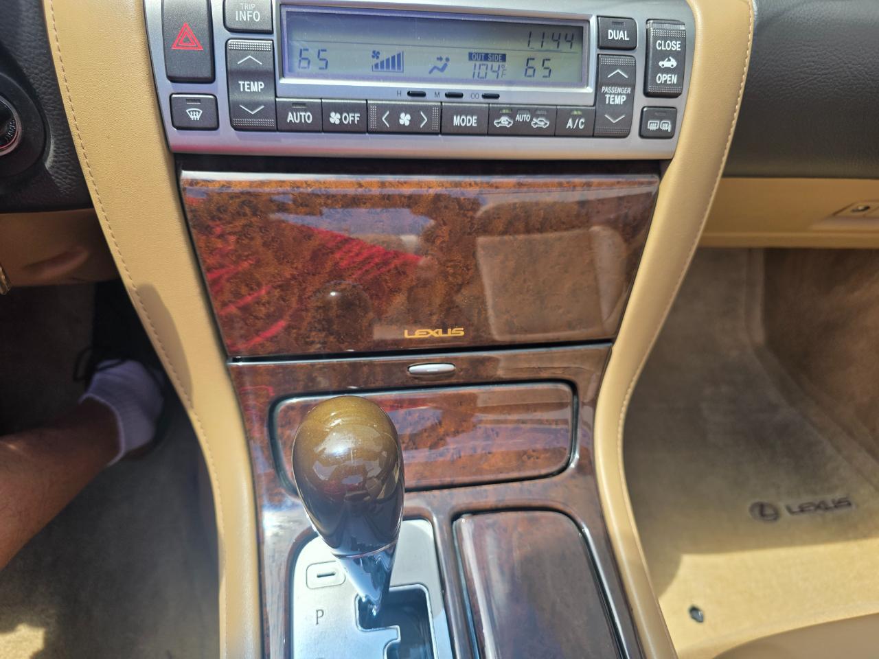 Lexus SC 430 Convertible 2008