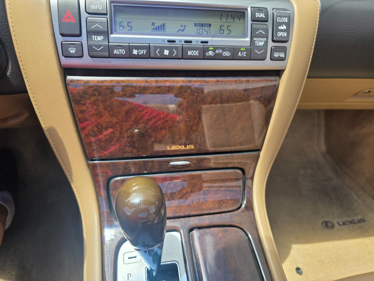 Lexus SC 430 Convertible 2008