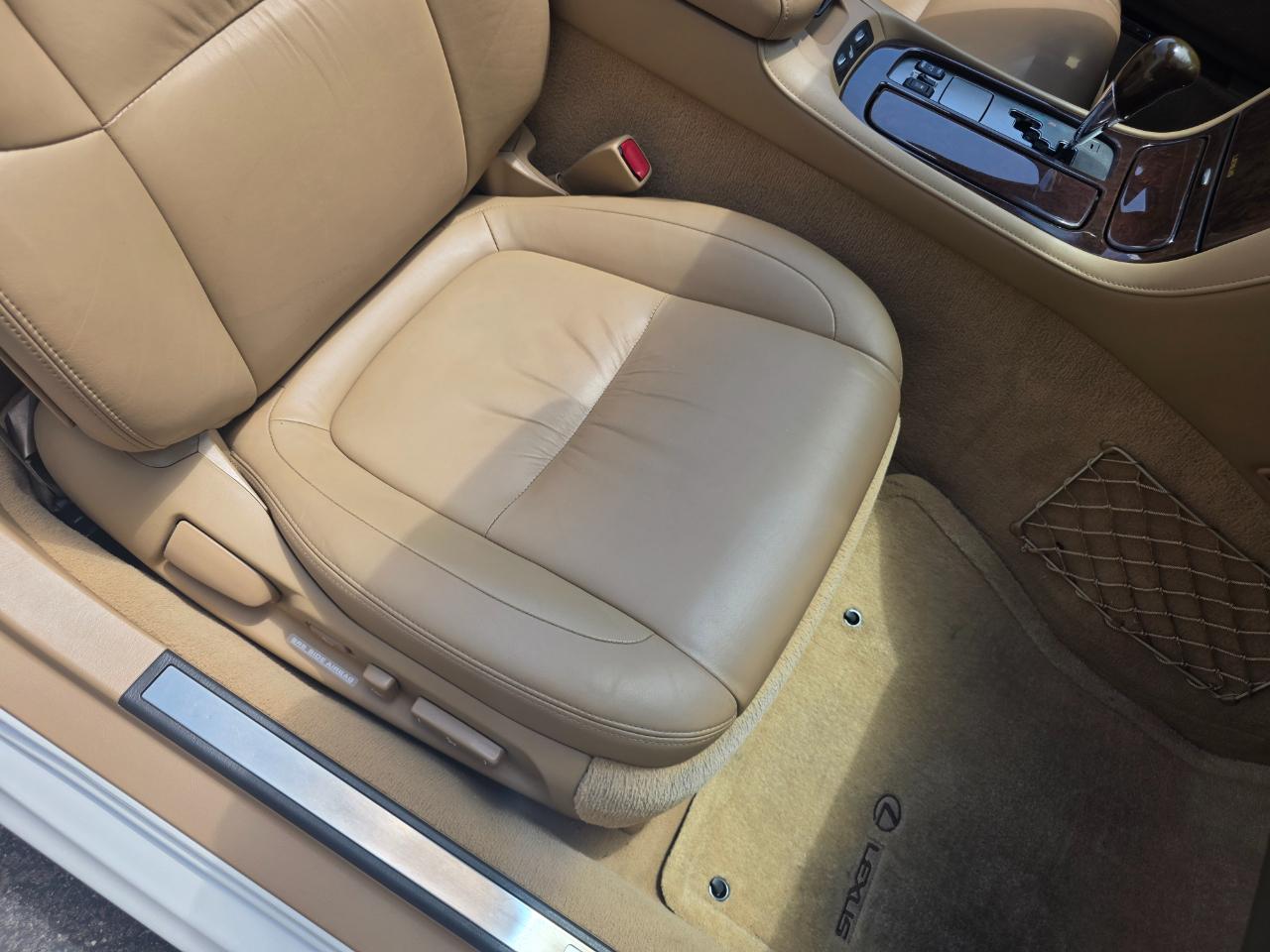 Lexus SC 430 Convertible 2008