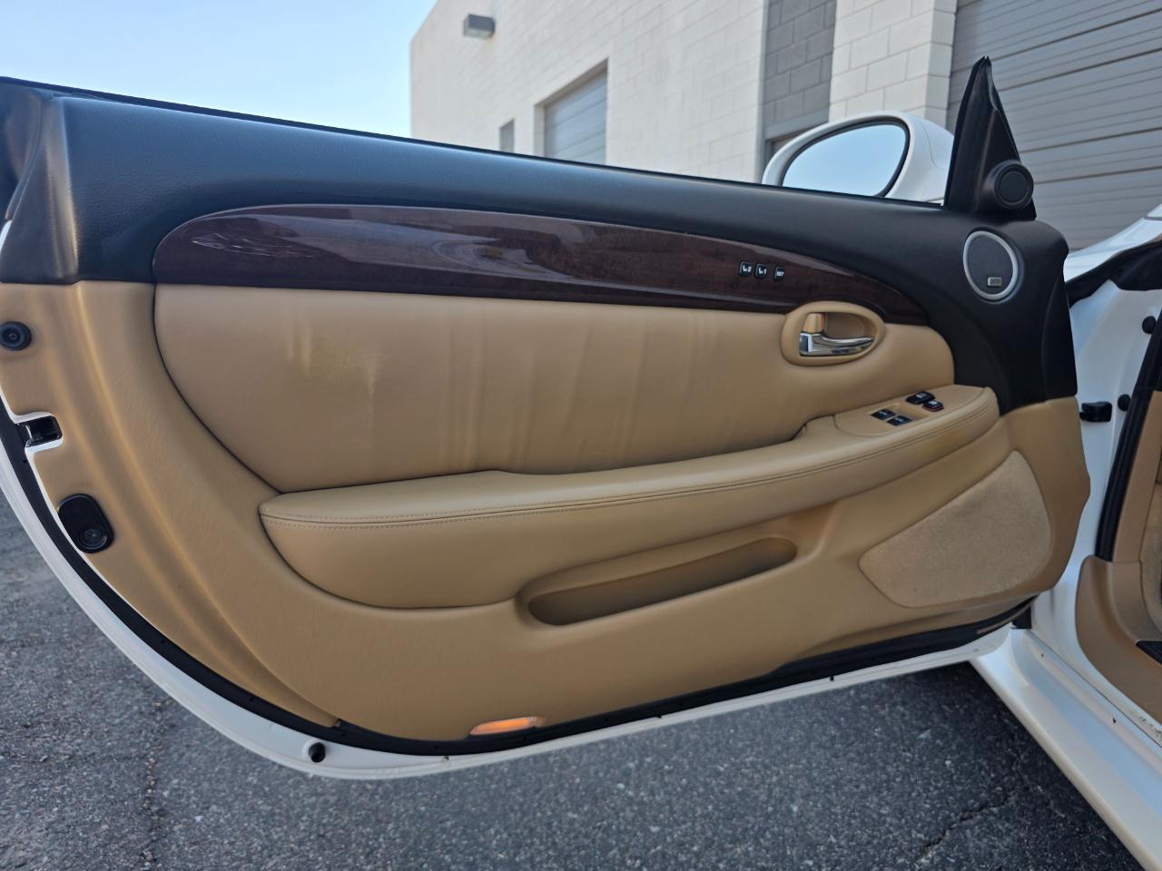 Lexus SC 430 Convertible 2008