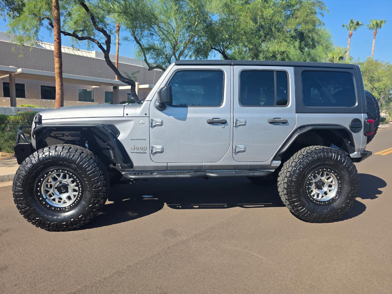 Jeep Wrangler Unlimited Sahara 2018
