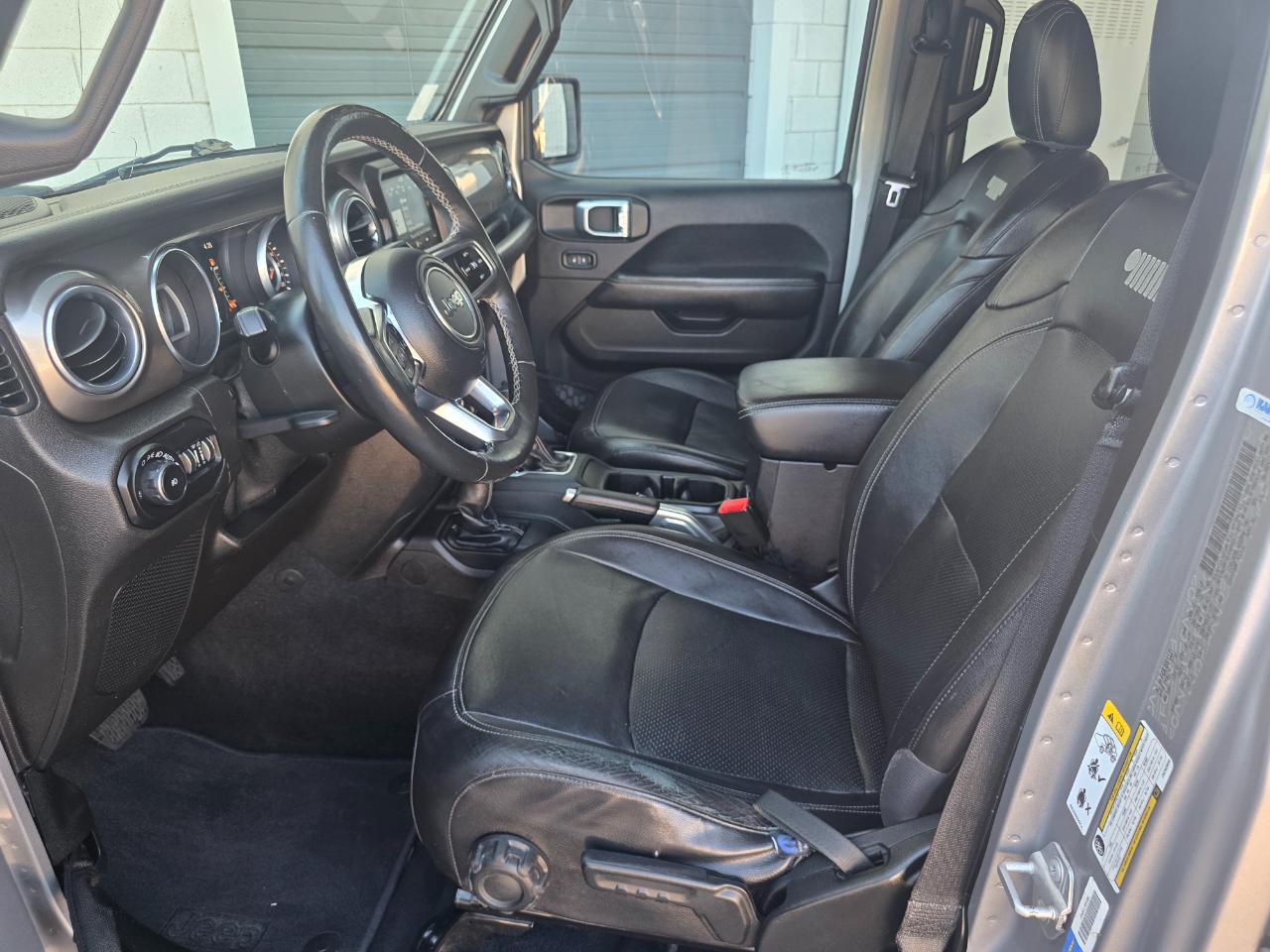 Jeep Wrangler Unlimited Sahara 2018