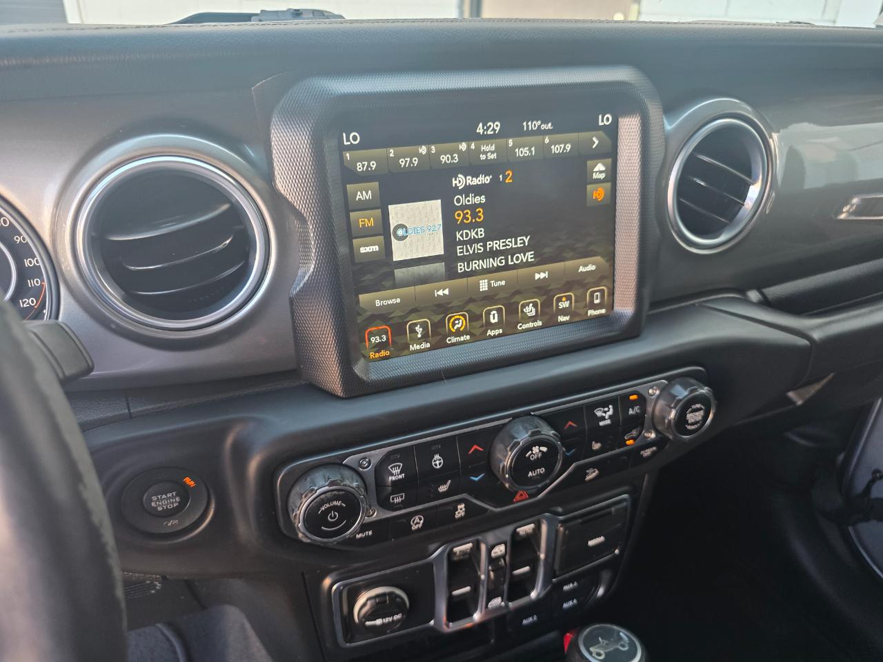 Jeep Wrangler Unlimited Sahara 2018