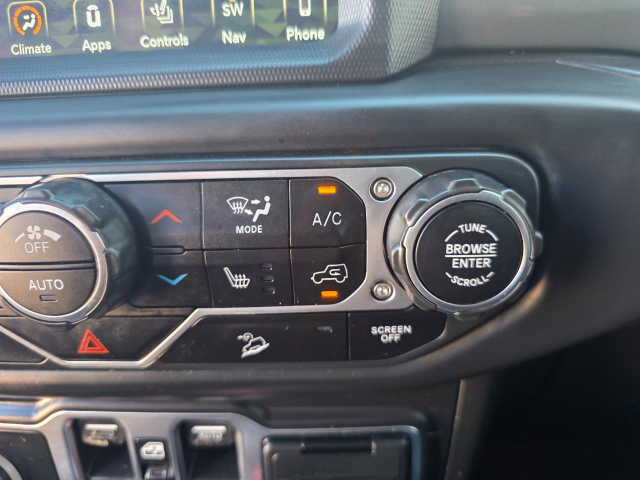 Jeep Wrangler Unlimited Sahara 2018