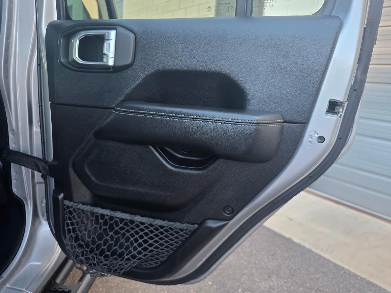 Jeep Wrangler Unlimited Sahara 2018