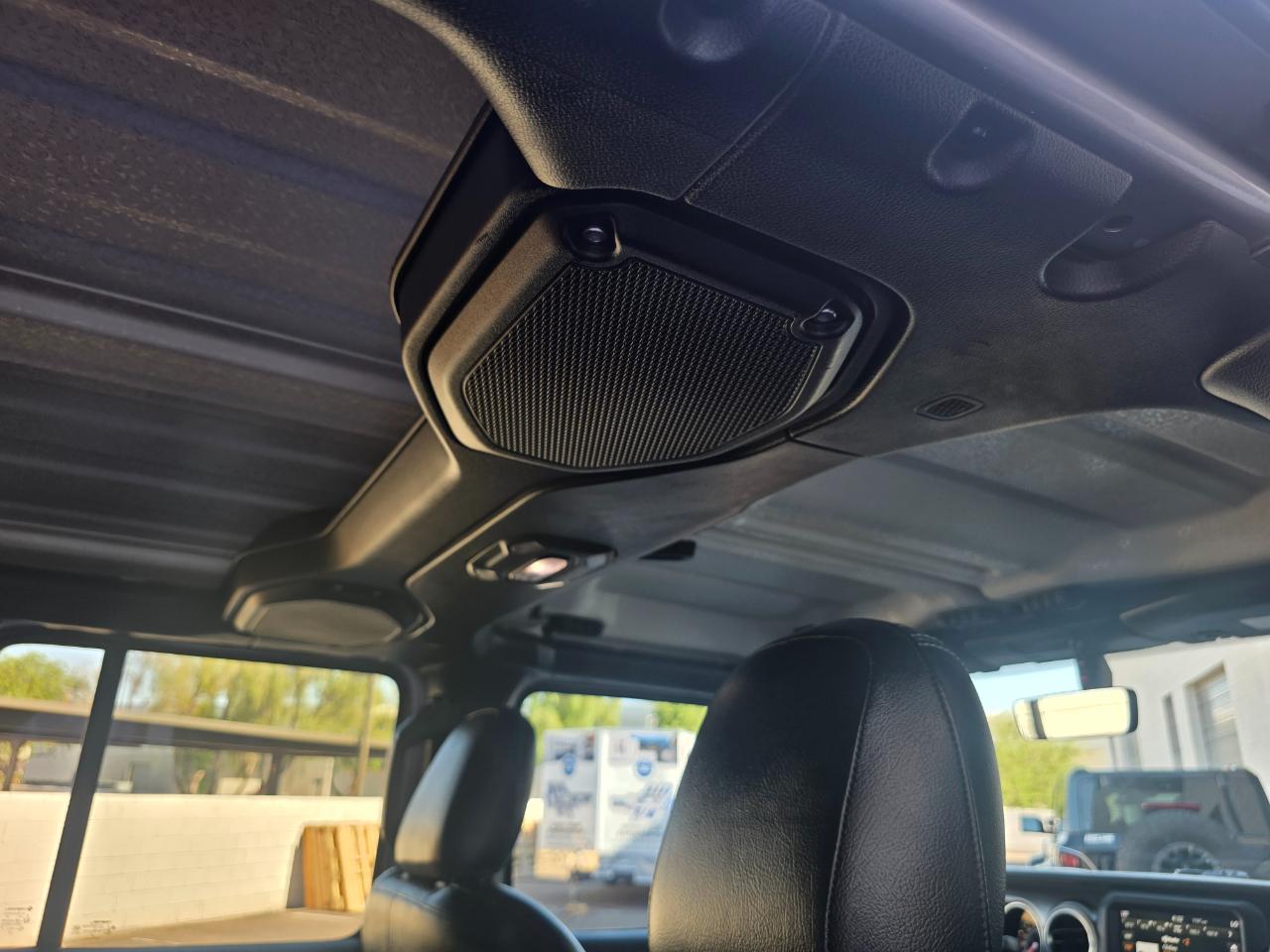 Jeep Wrangler Unlimited Sahara 2018