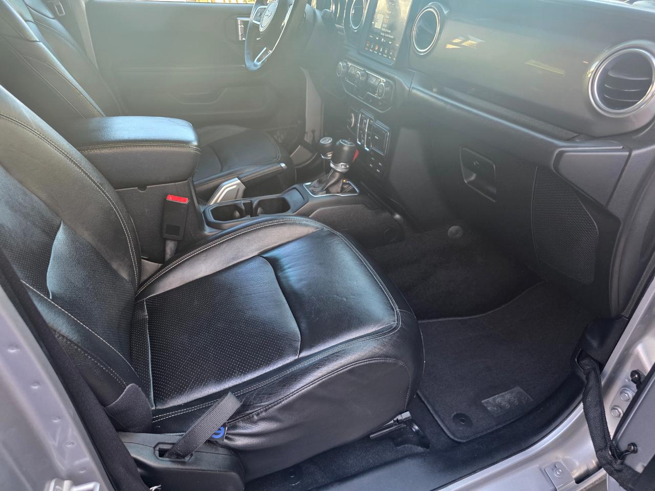 Jeep Wrangler Unlimited Sahara 2018