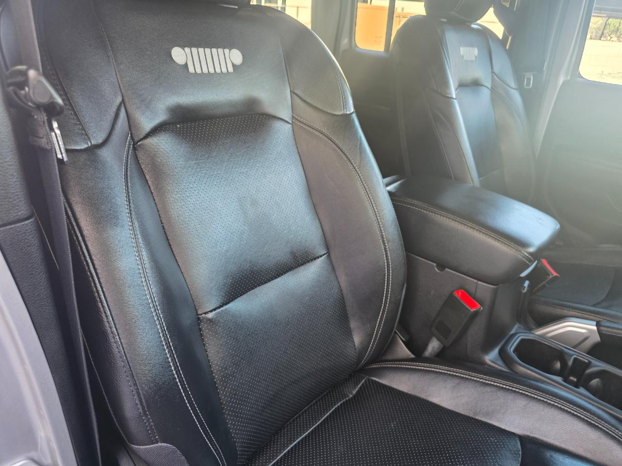 Jeep Wrangler Unlimited Sahara 2018