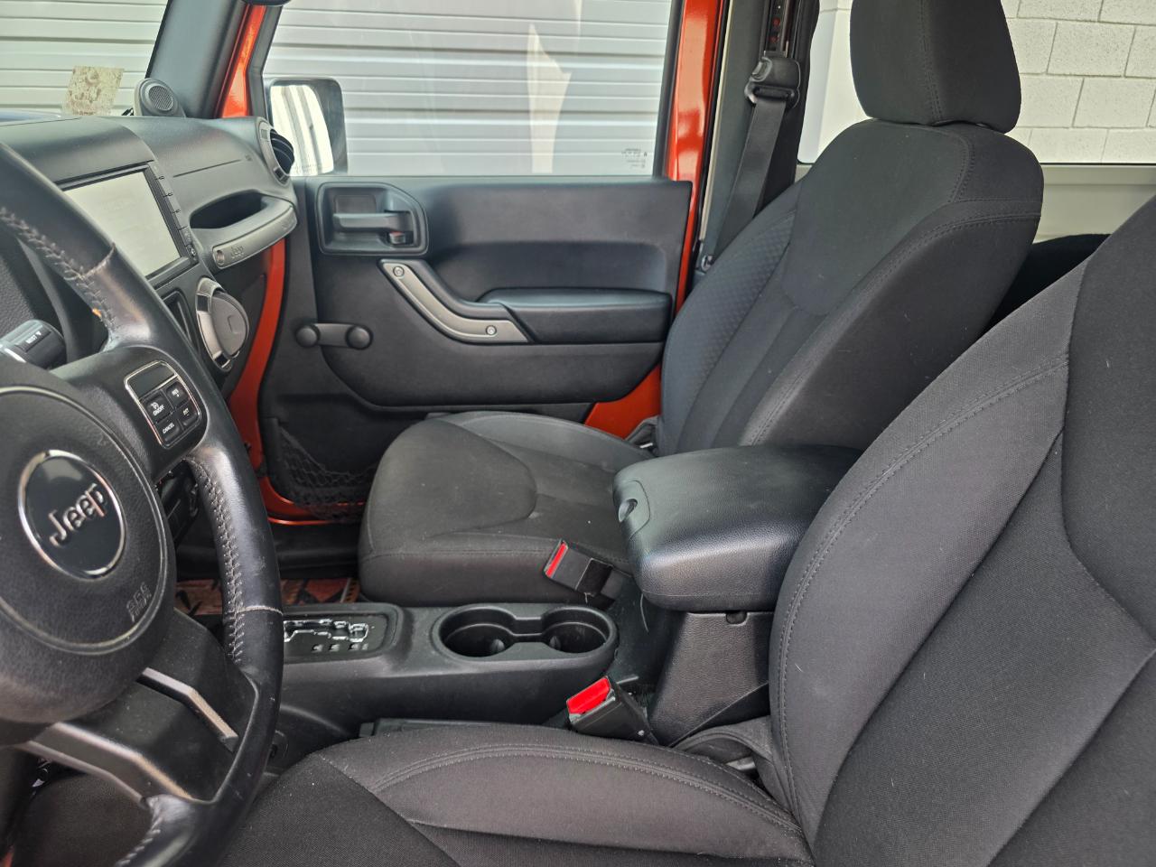Jeep Wrangler Sport 4WD 2014