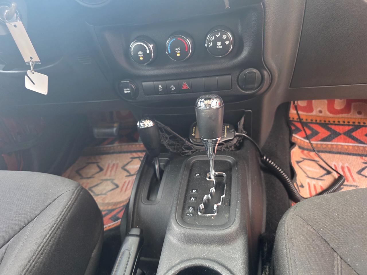 Jeep Wrangler Sport 4WD 2014