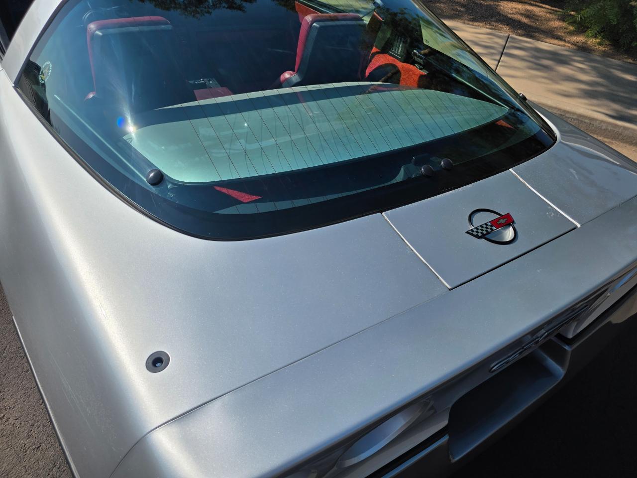 Chevrolet Corvette Coupe 1984