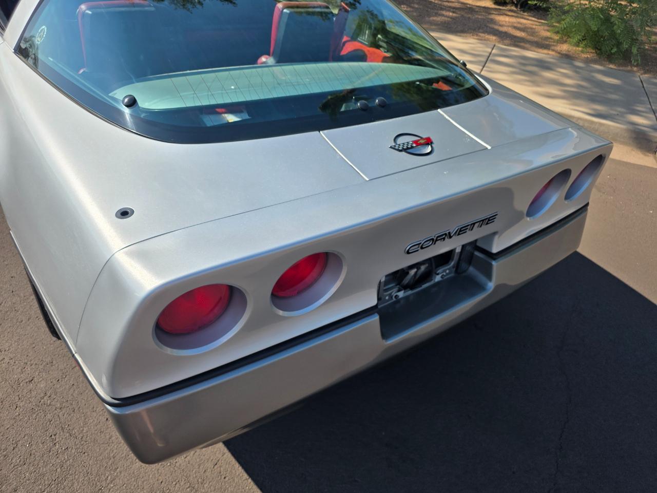 Chevrolet Corvette Coupe 1984