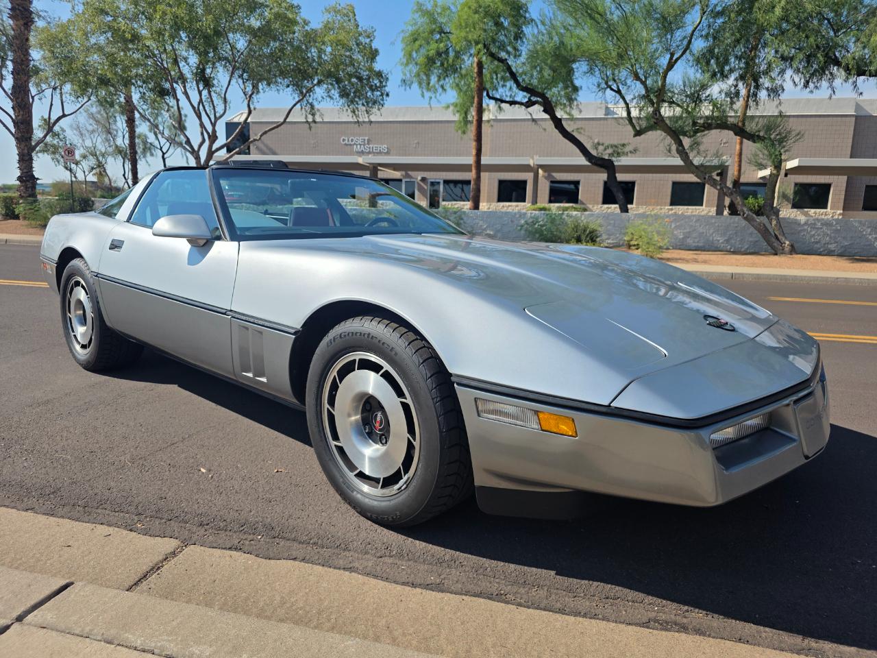 Chevrolet Corvette Coupe 1984