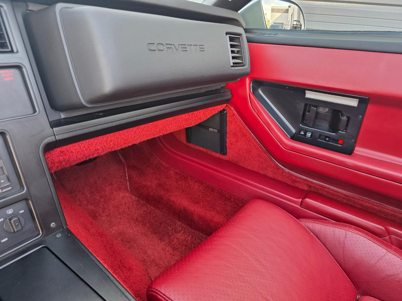 Chevrolet Corvette Coupe 1984