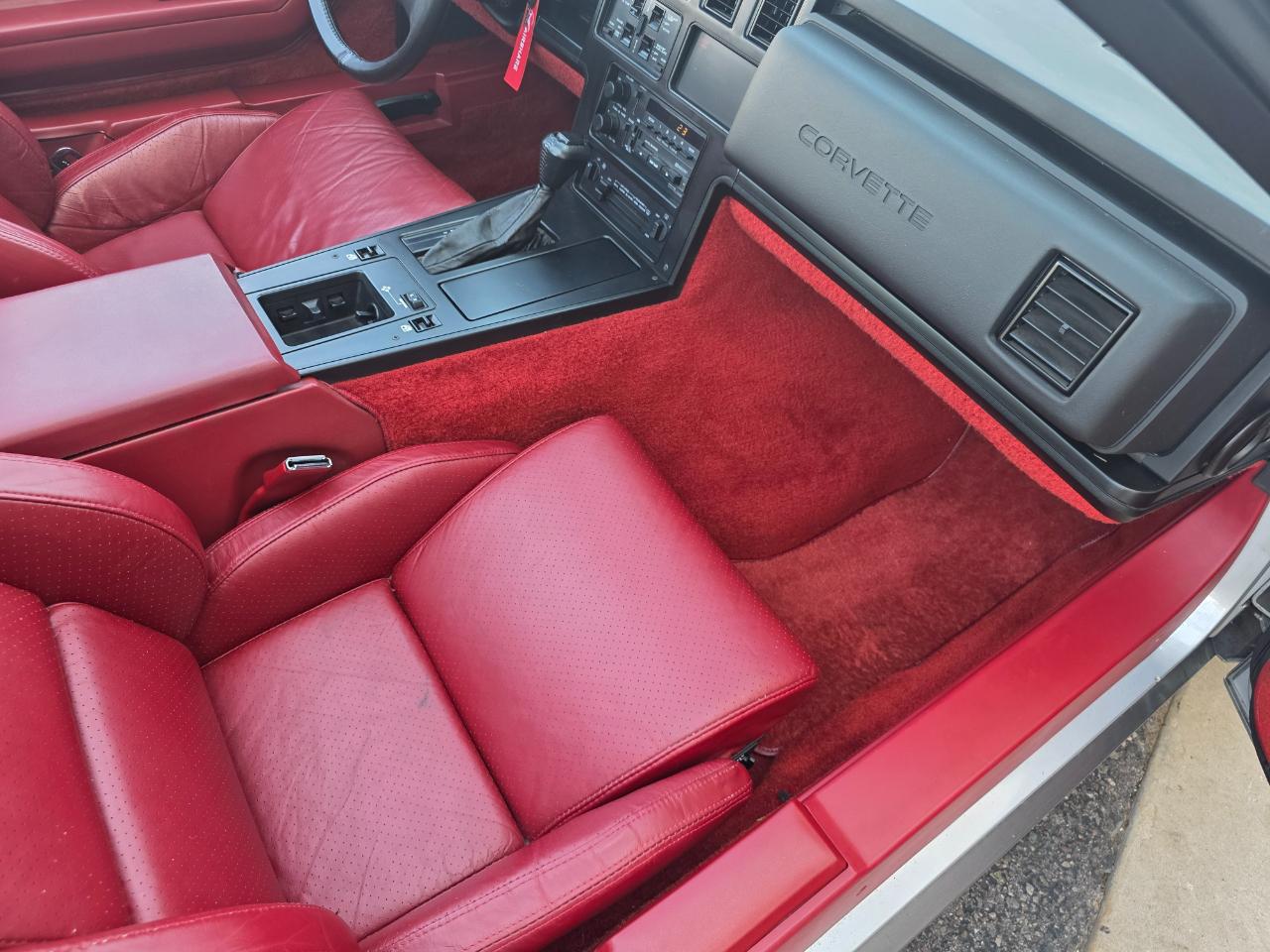Chevrolet Corvette Coupe 1984