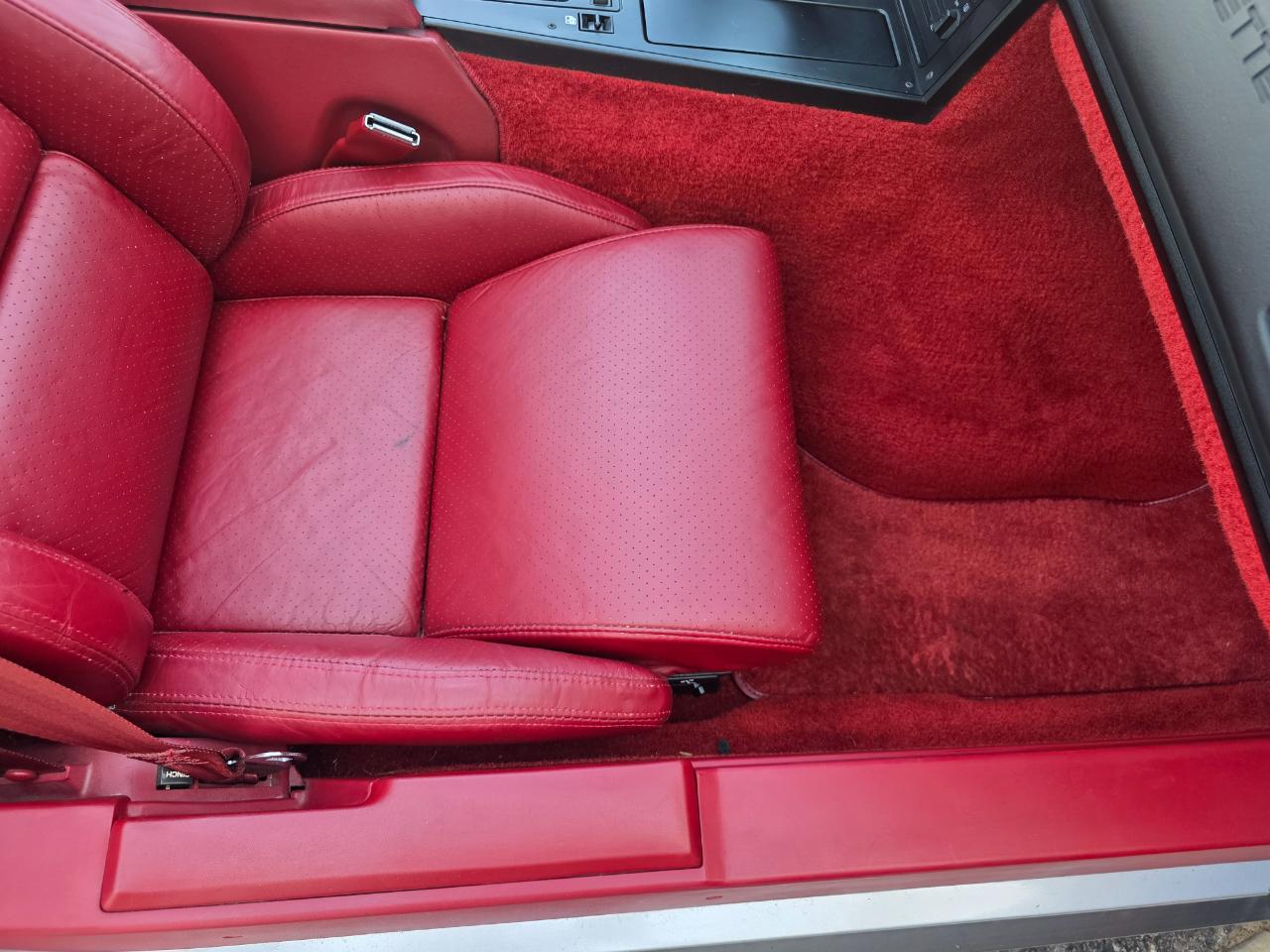 Chevrolet Corvette Coupe 1984