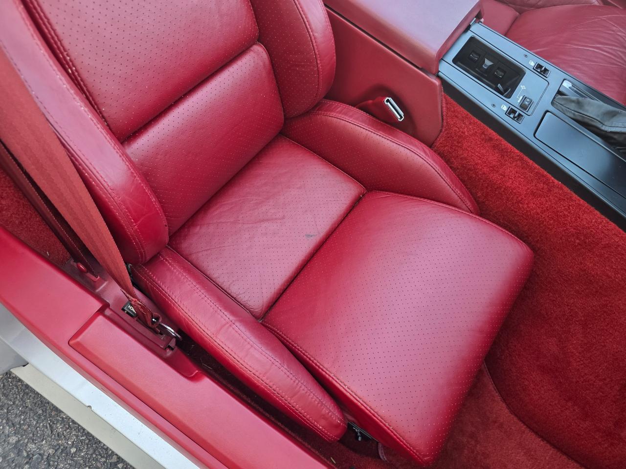Chevrolet Corvette Coupe 1984