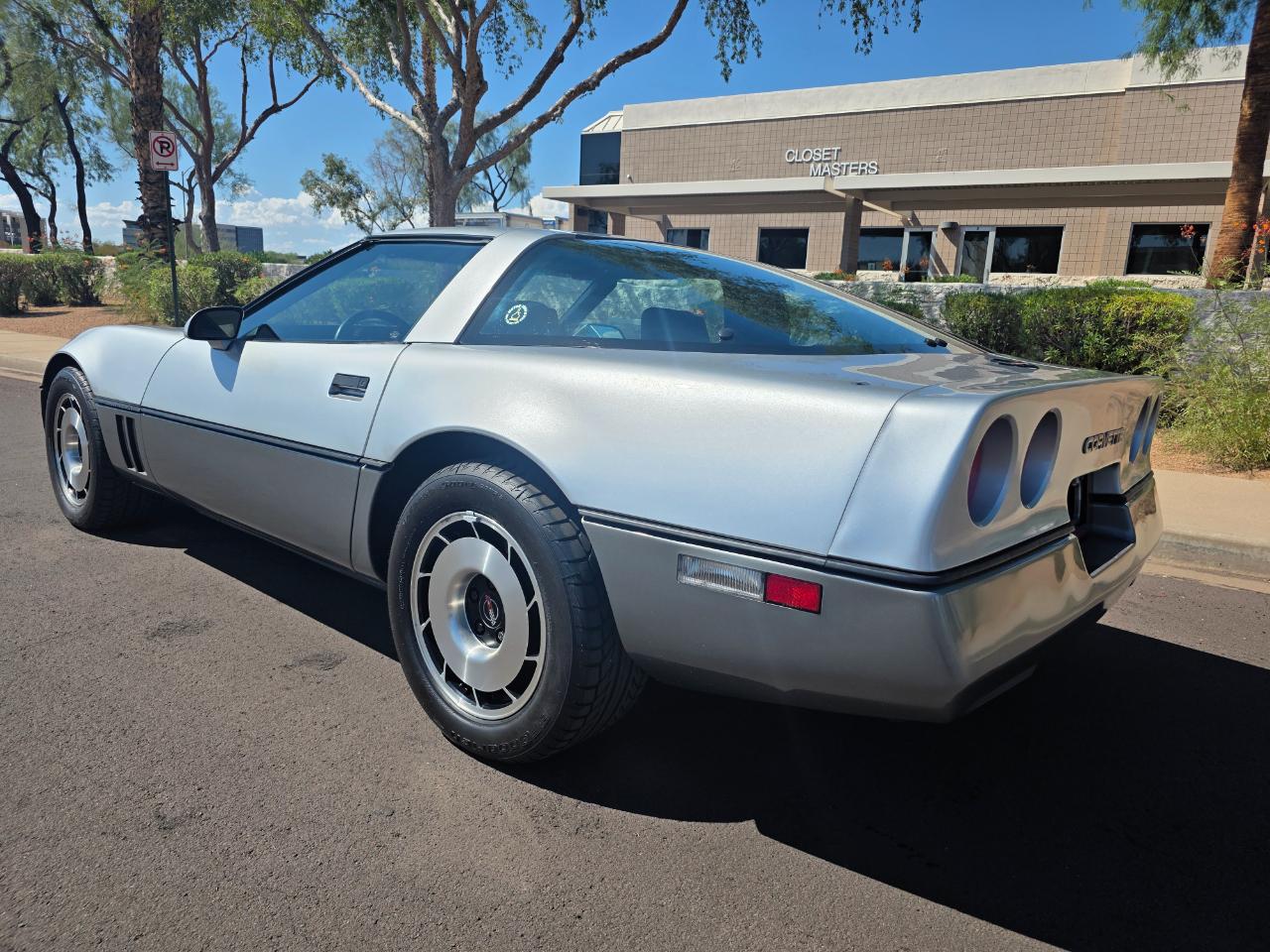 Chevrolet Corvette Coupe 1984
