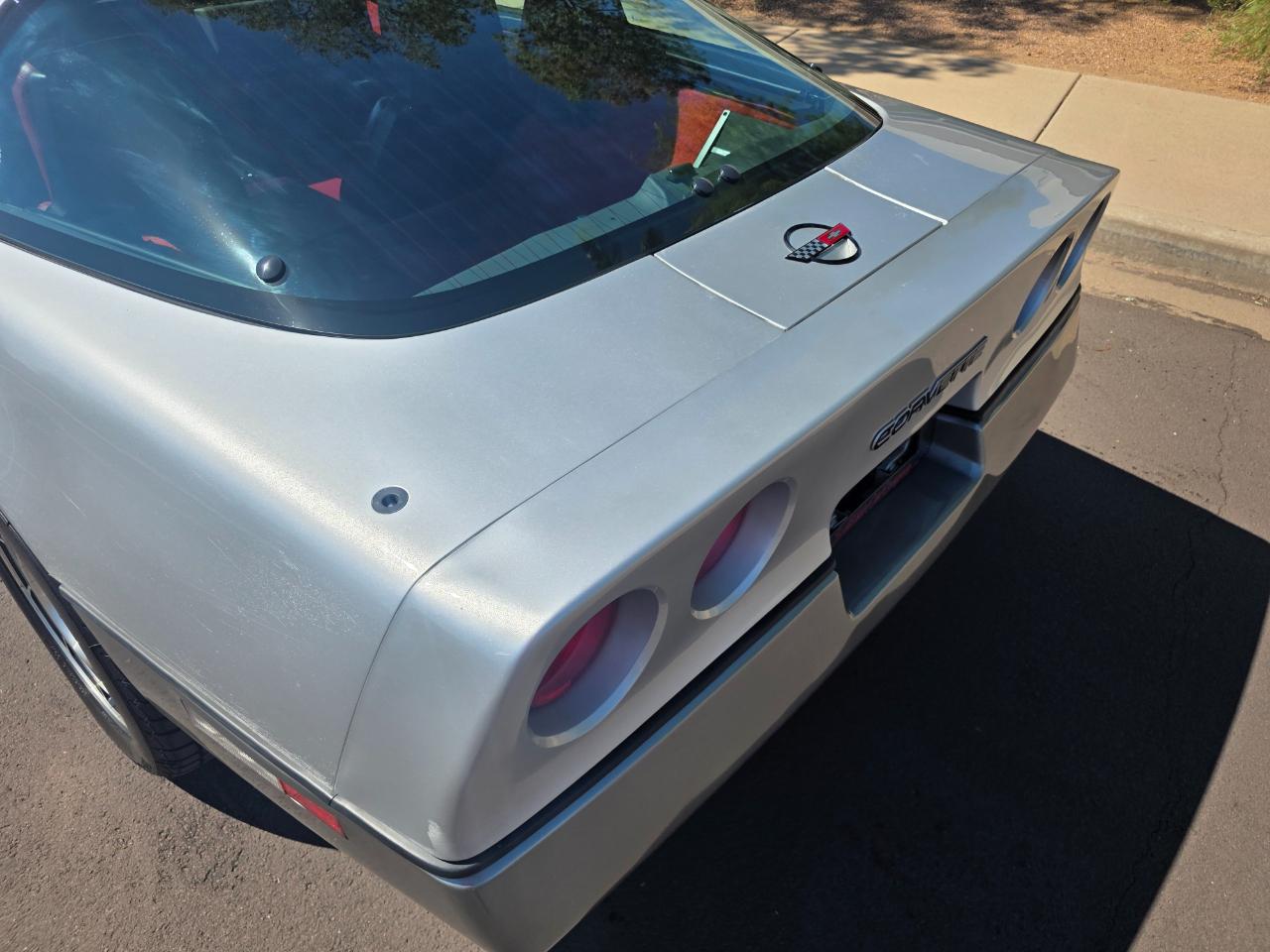 Chevrolet Corvette Coupe 1984