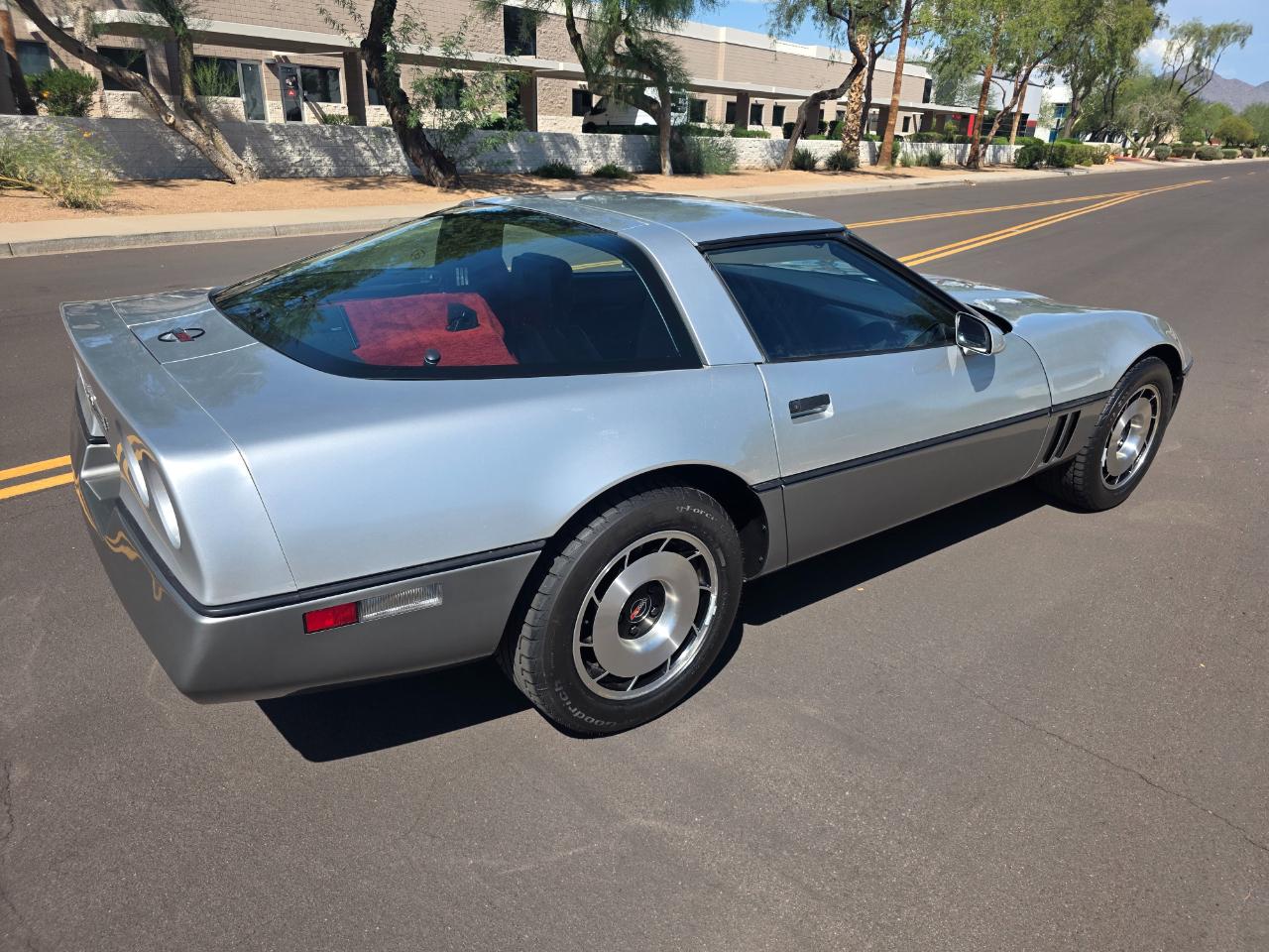 Chevrolet Corvette Coupe 1984
