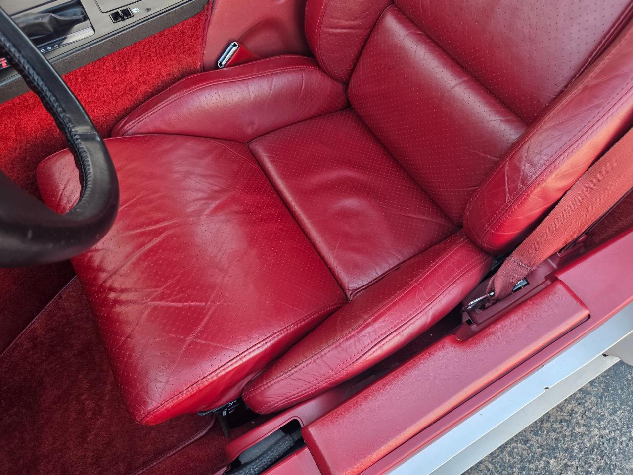 Chevrolet Corvette Coupe 1984