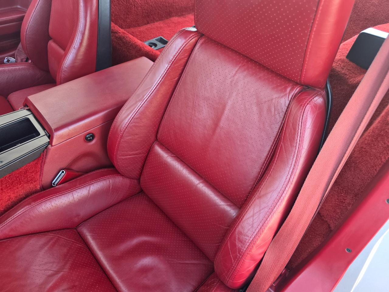 Chevrolet Corvette Coupe 1984