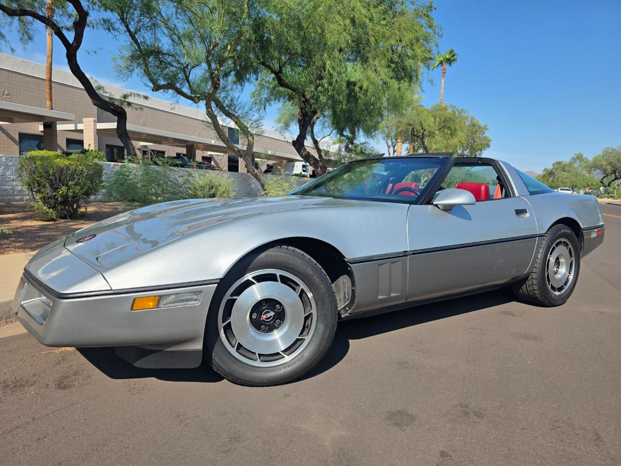 Chevrolet Corvette Coupe 1984
